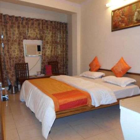 Hotel Paul Avenue Dźajpur Zewnętrze zdjęcie